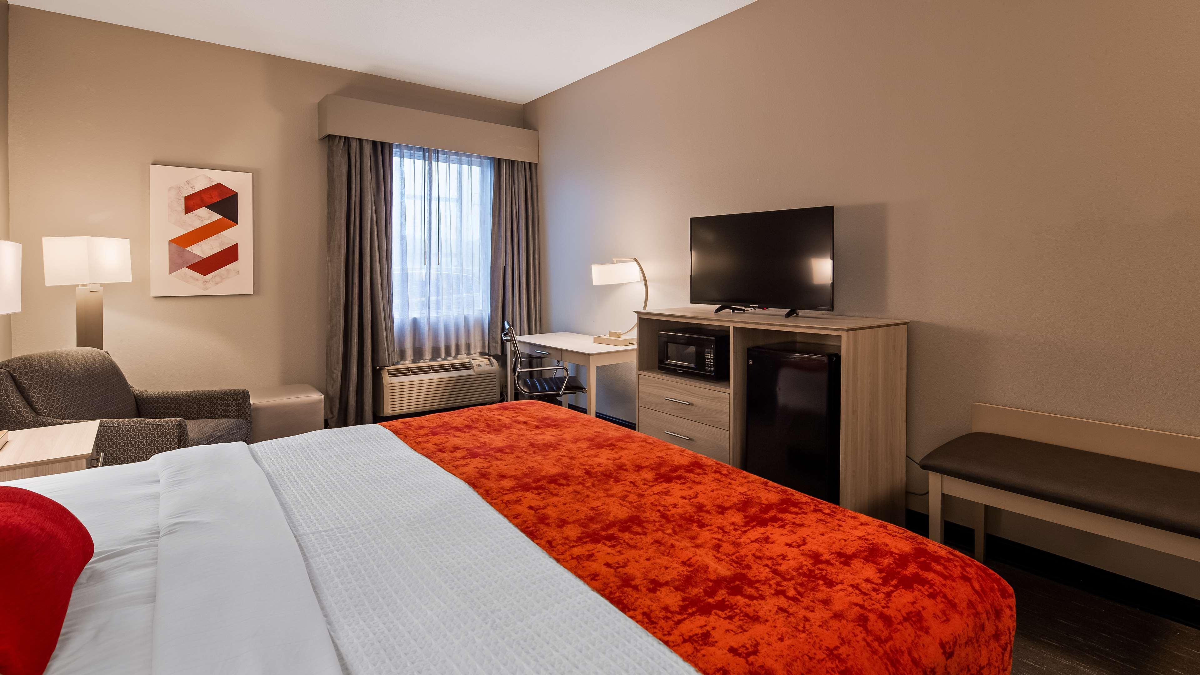 Best Western Plus New Cumberland Eksteriør billede