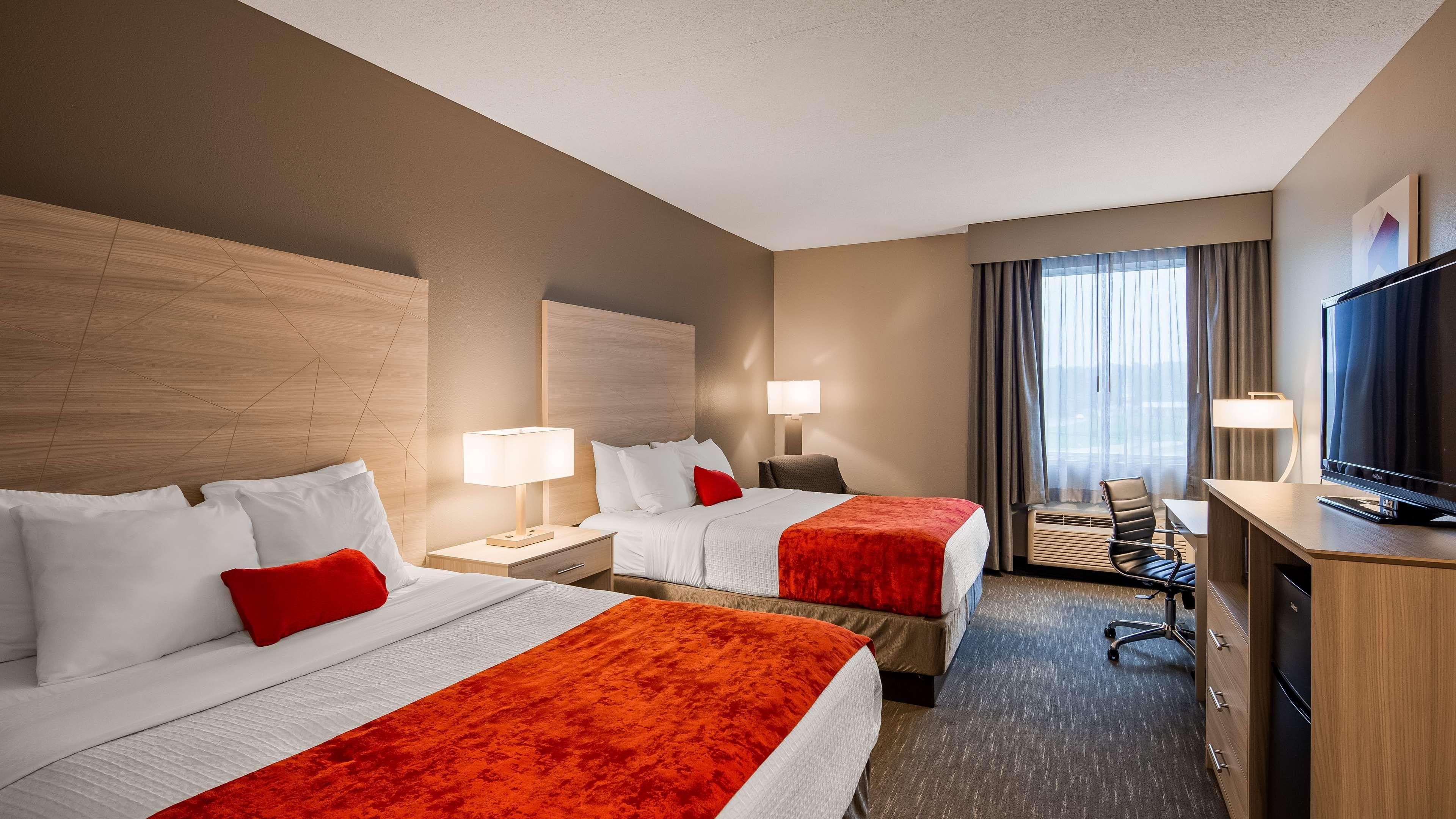 Best Western Plus New Cumberland Eksteriør billede